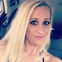 Leslea Henderlight