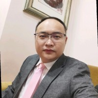 Andrew Tie