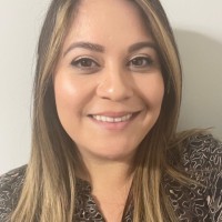 Marisa Manzano, Phr