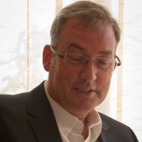 Dr Andrew Thomas