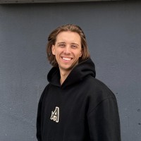 Lukas Baker