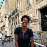 Cláudia Vaz De Almeida