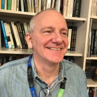 Dr. Robert Maunder