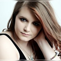 Samantha Dye