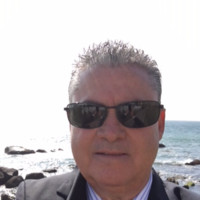 Julio César González S.