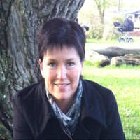 Helle Poulsen