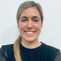 Nicole MacKenzie
