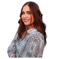 Celia Paredes - Periodista
