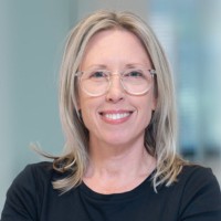 Dina L.