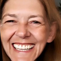 Manuela Violaine Ruefenacht