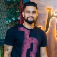 Amir Khan
