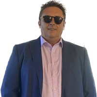 César Muñoz