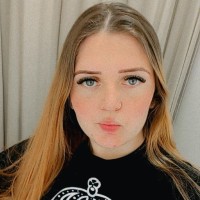 Ana Caroline Santos