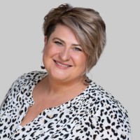 Bobbie Elder