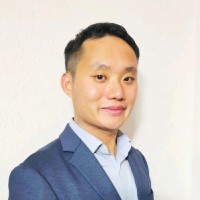 Liang Yan Fung .
