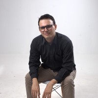 Luis Galvez