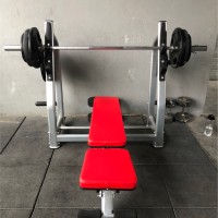 张佳伟