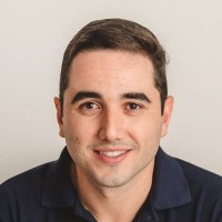 Vinícius Santiago, MBA
