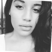 Aniqua Mills