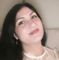 Athena Nieves