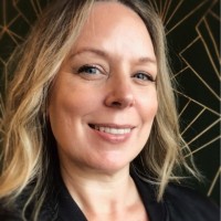 Sara Hamelin, CPHR, CHt