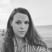 Claire Steinkamp