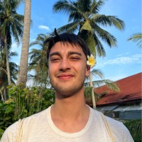 Julian Bui