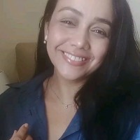 Flávia Castro