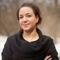 Sarah R.
