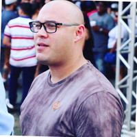 Max De Souza