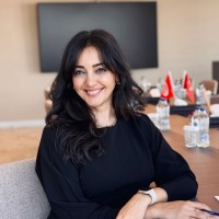 Deniz Ezgi Kına