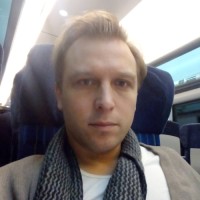Dr Arne Rueffer