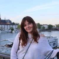 Flore Dervaux