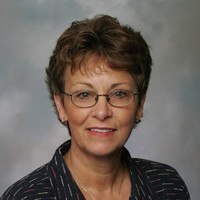 Darlis Wambold