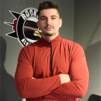 Deniz Yakut