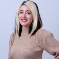 Mahla Atarhayetehrani