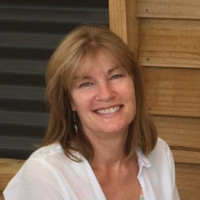 Linda Daniels