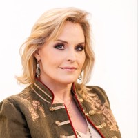 Kathleen Fay
