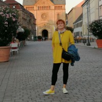 Maureen Lutz