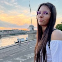 Viktória Vörösváczki
