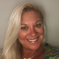 Lori Pezak