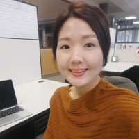 Evelyn Yoon