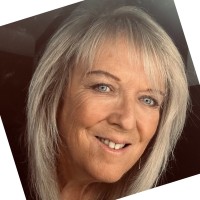 Jayne Proud