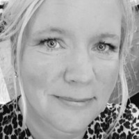 Suzanne Onstenk