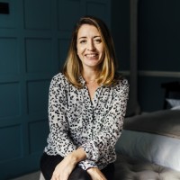 Stephanie Holderness