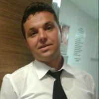 Ömür Esli̇k