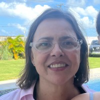Elvira Rezende