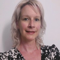 Karin Van Dijkhuizen