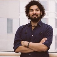 Alejandro Flores