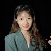 Claire L.